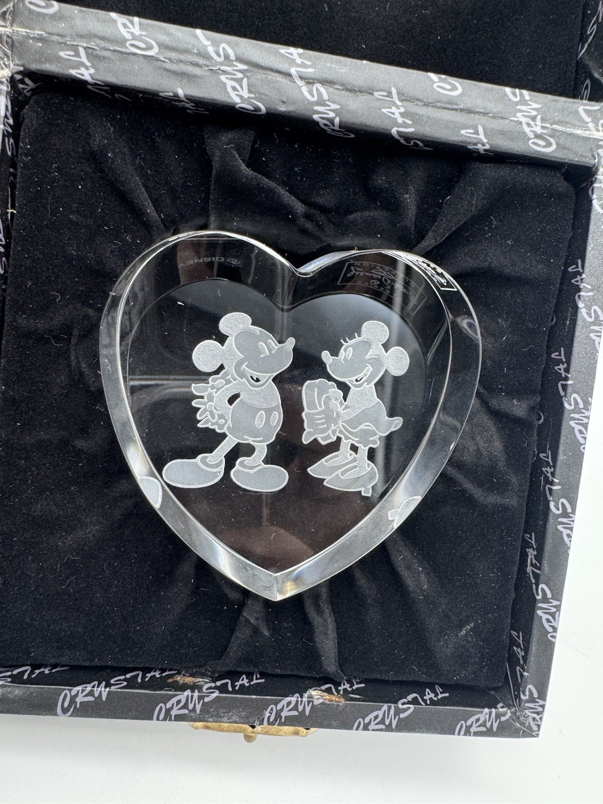 Mickey & Minnie "Puppy Love" heart