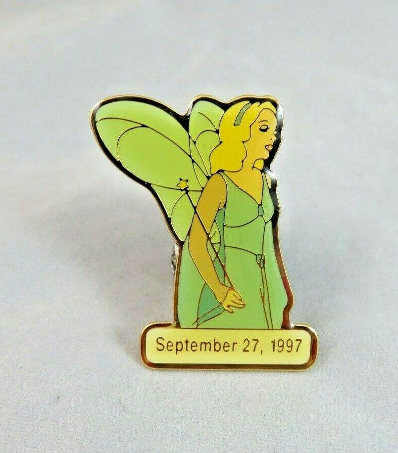 Cloisonn&eacute; Membership pin 