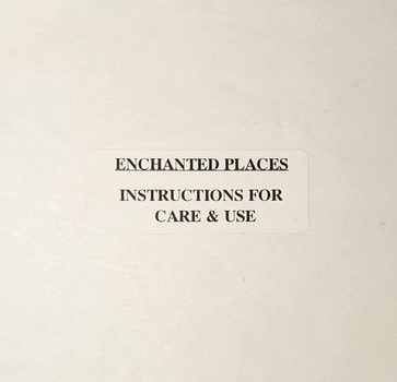 WDCC Display Case: Enchanted Places Rotating center