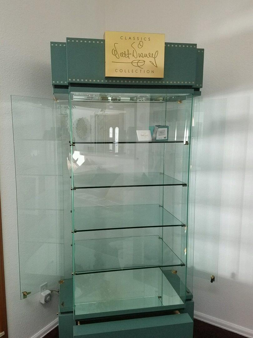 WDCC Display Case: Retail Filmstrip Header - Large - Side-Loading