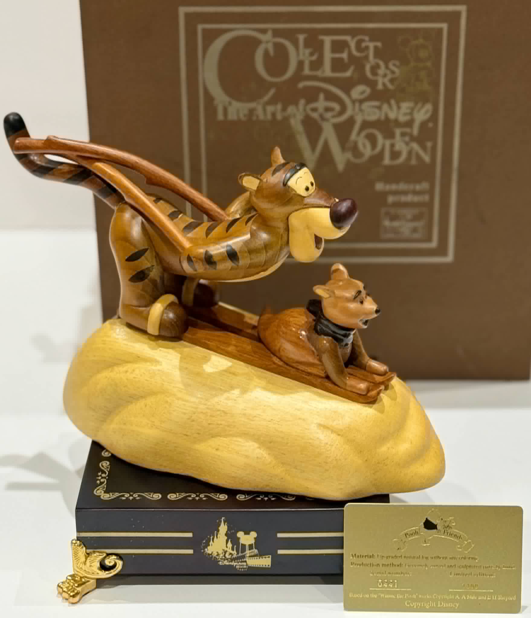 Collectors Wooden Gallery - Tigger
