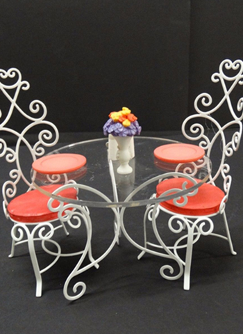 Table & Chairs
Accessory Set